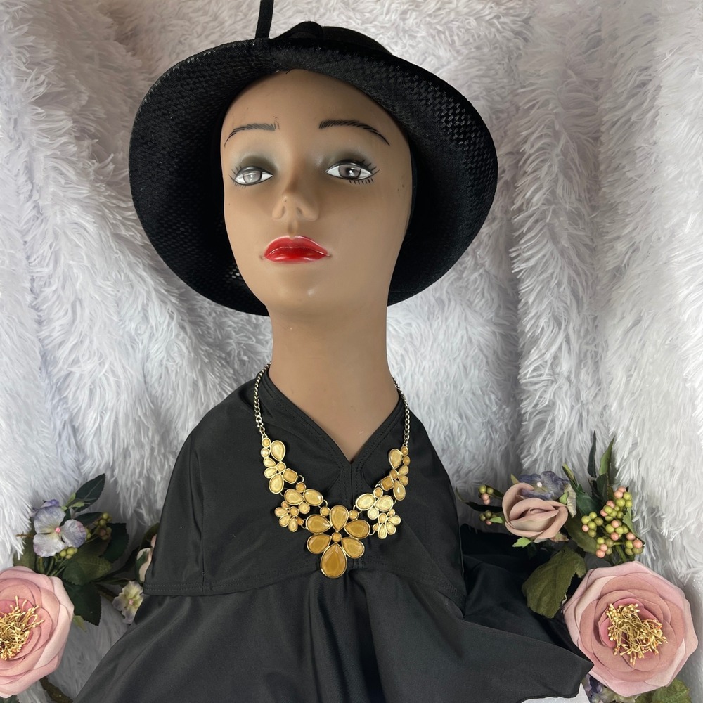 Unbranded Statement Necklace Women OS Gold Mustard Yellow Resin Floral Bib